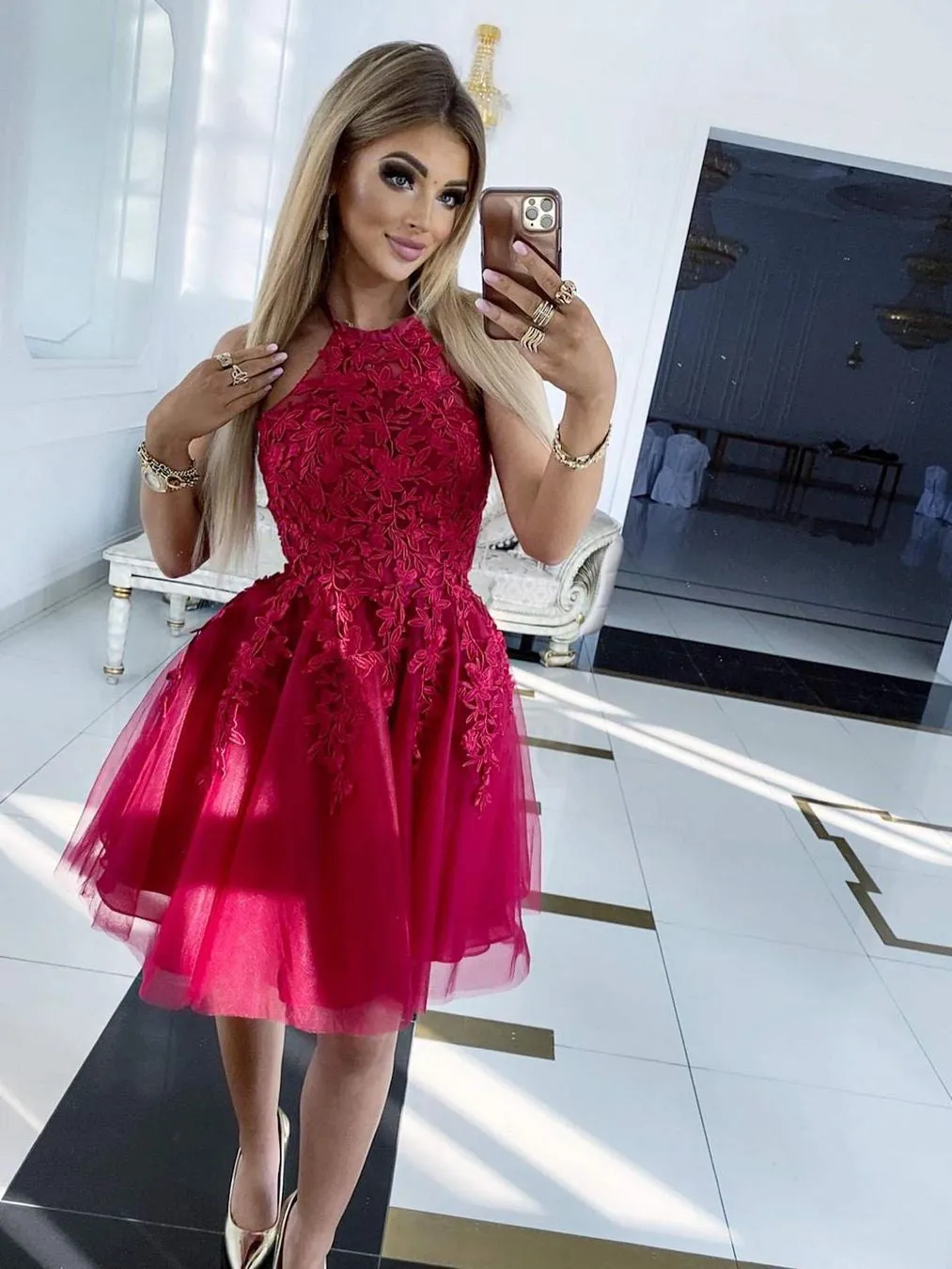 Amazing Tulle Halter Neckline A-line Homecoming Dresses With Appliques HD339