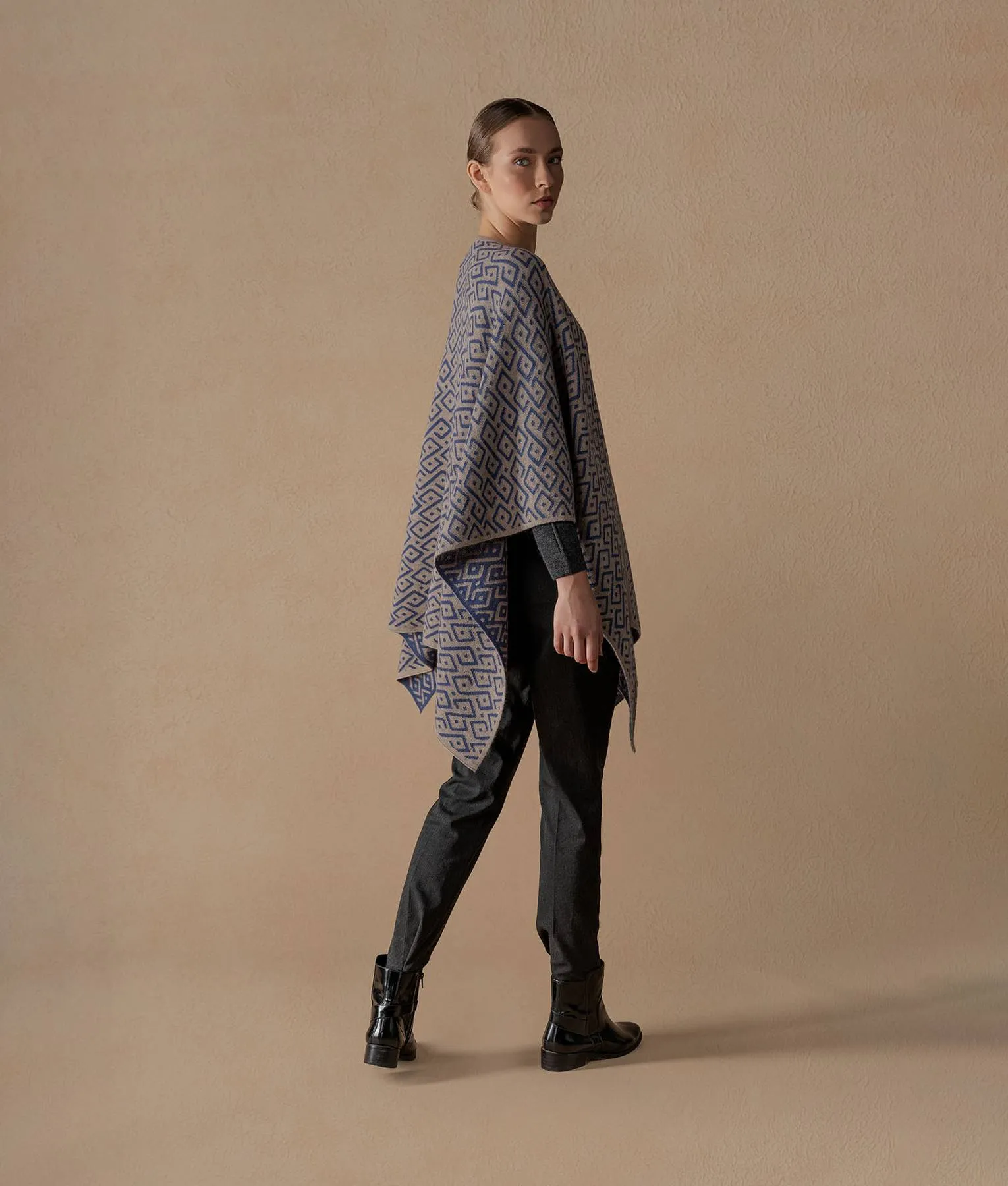 Gala Cape