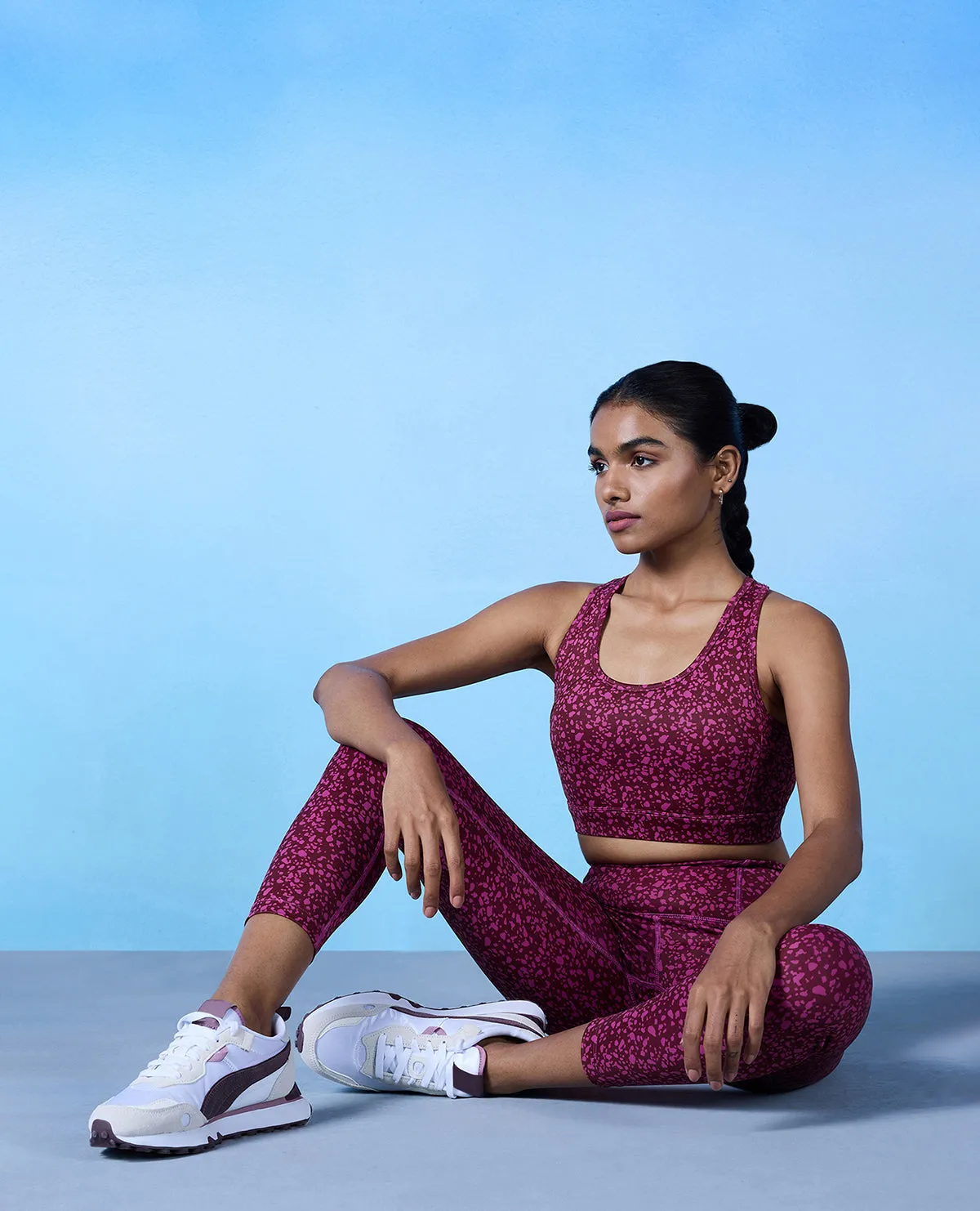 Nykd All Day High rise Trendsetter Printed Legging- NYK121-Scatter Tawny Print
