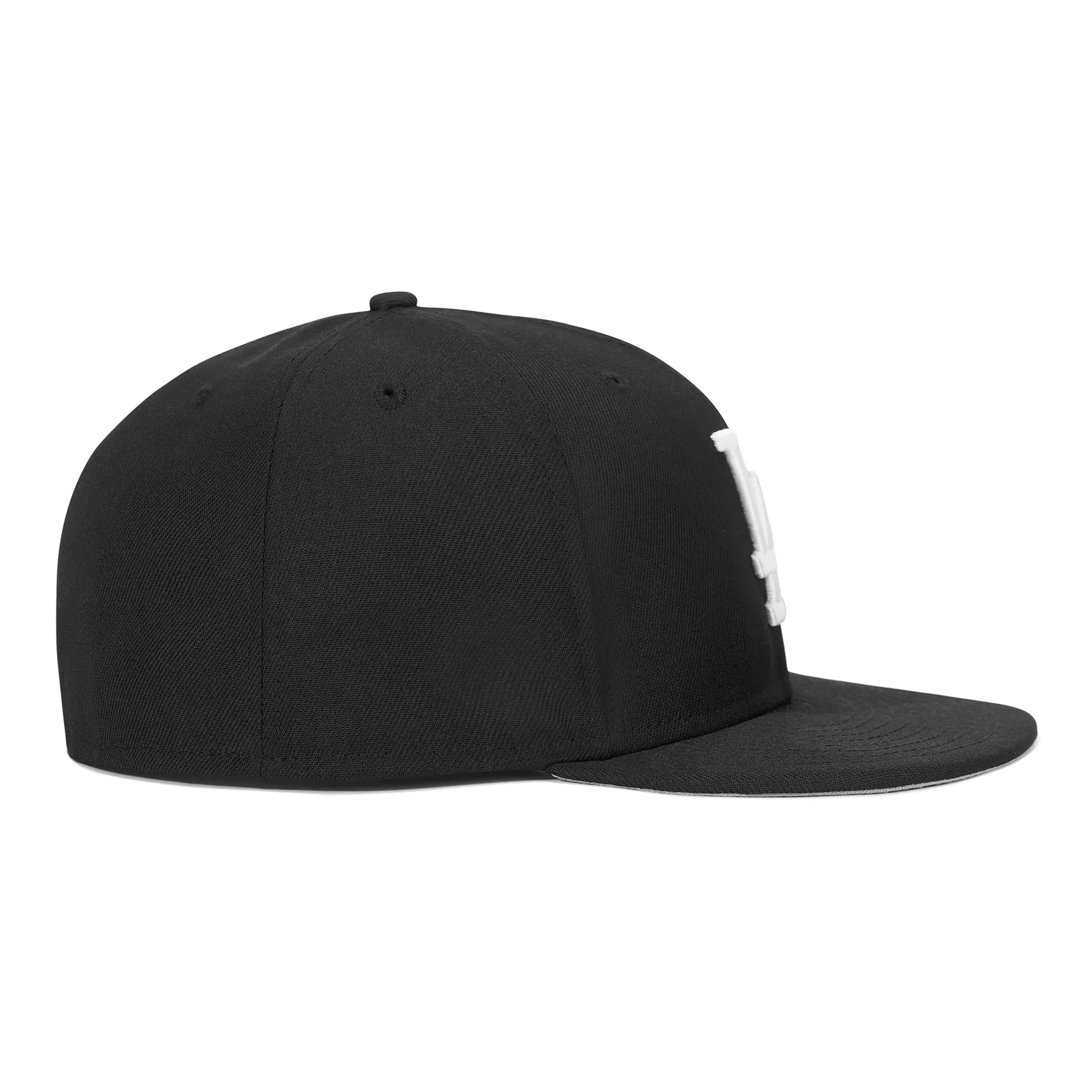 YUGIOH SLIFER LA FITTED HAT (BLACK) *PRE ORDER*